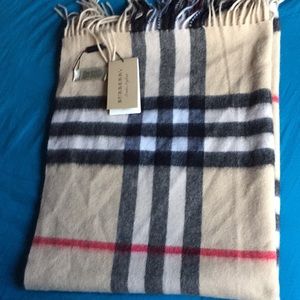 BNWT Authentic Burberry Scarf
